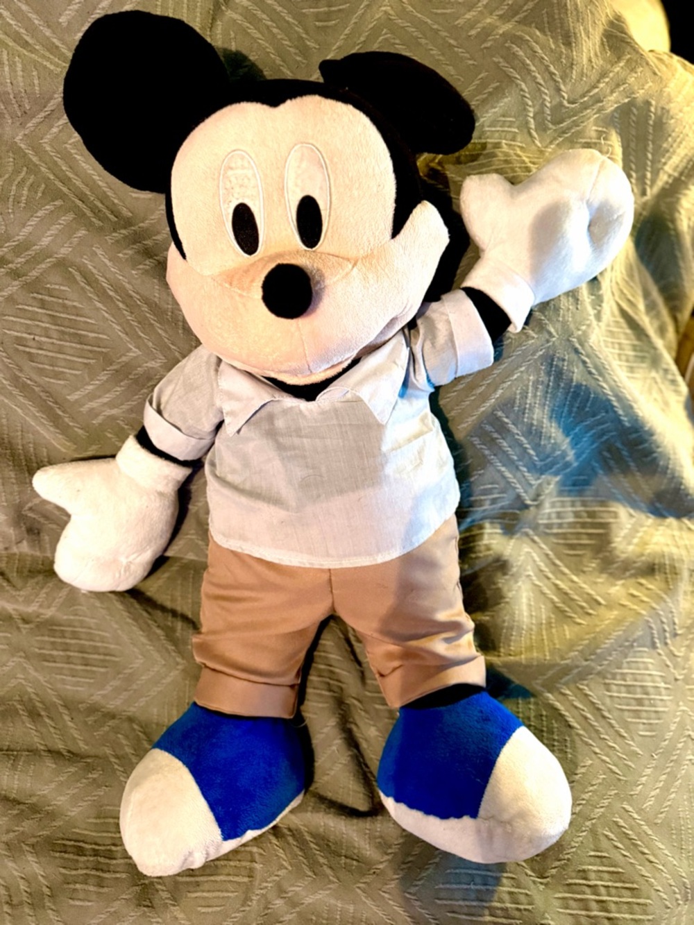 VTG Disney Mickey Mouse Greeter Plush Toy - 26” Large